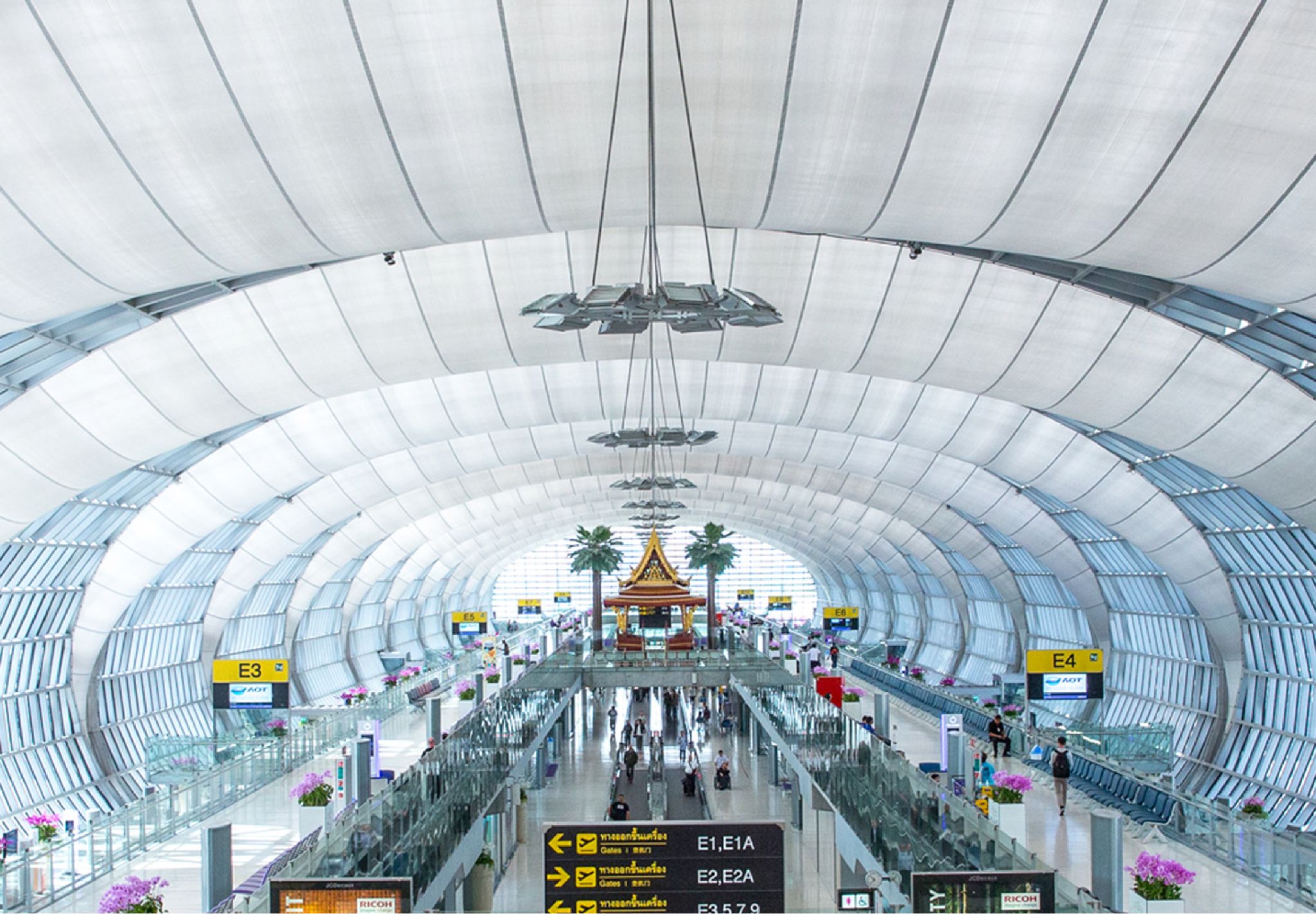 Tìm hiểu kỹ thông tin sân bay trước khi hởi hành sẽ giúp bạn có hành trình thuận lợi 